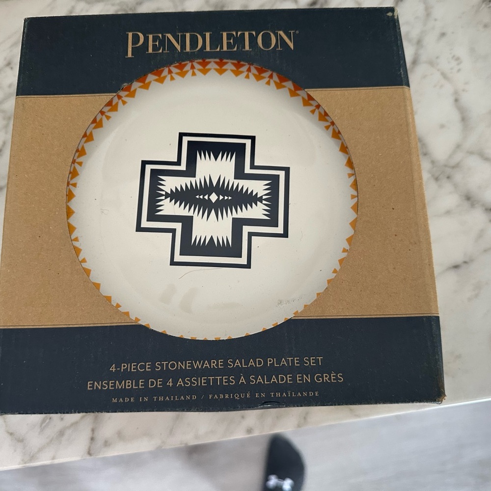 Pendleton Dishes - Picture 2 of 5